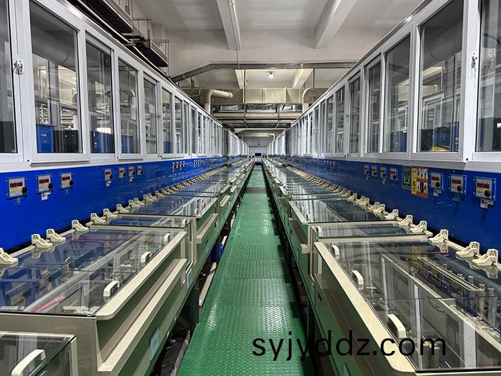 電鍍(du)生(sheng)産(chan)線(xian)